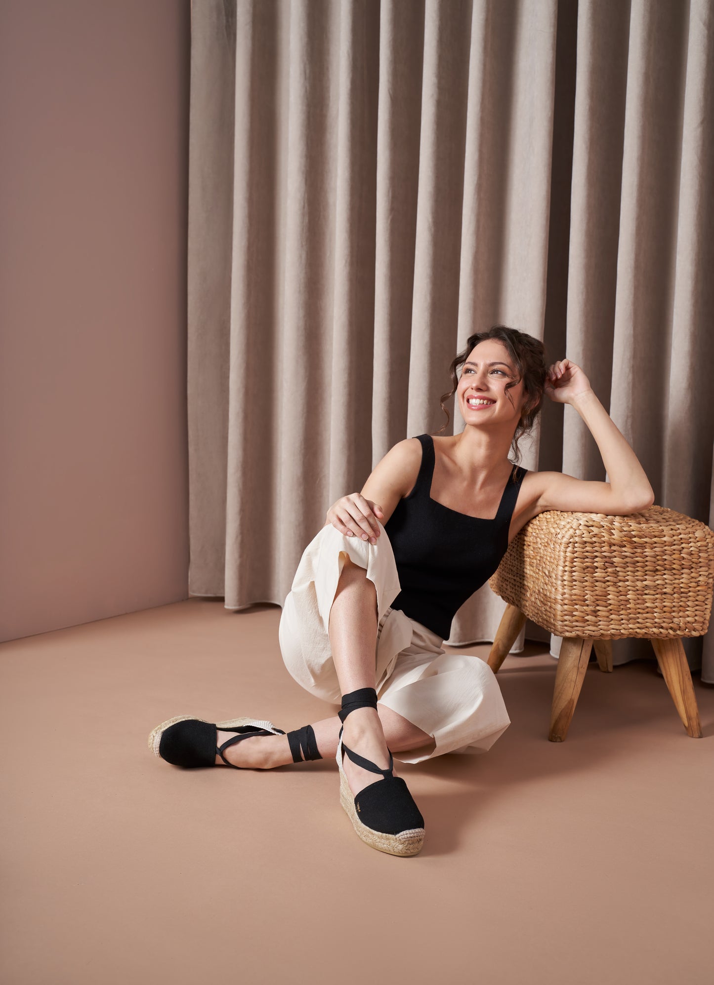 Bisbe Black Canvas Lace Up Women Espadrille Platform Wedges Outfit