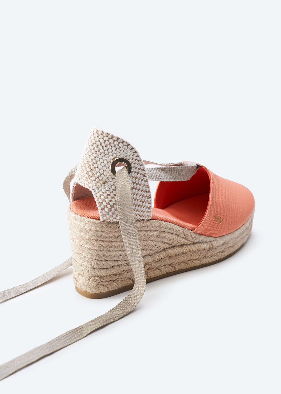 Bisbe Limited Edition Lipstick Canvas Lace Up Women Espadrille Wedge Flexible Back Detail