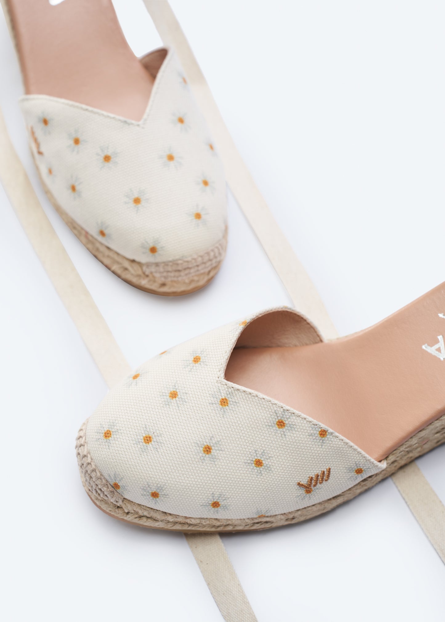 Gava Limited Edition Daisy Canvas Lace Up Women Espadrille Wedges Closed Toe Detail