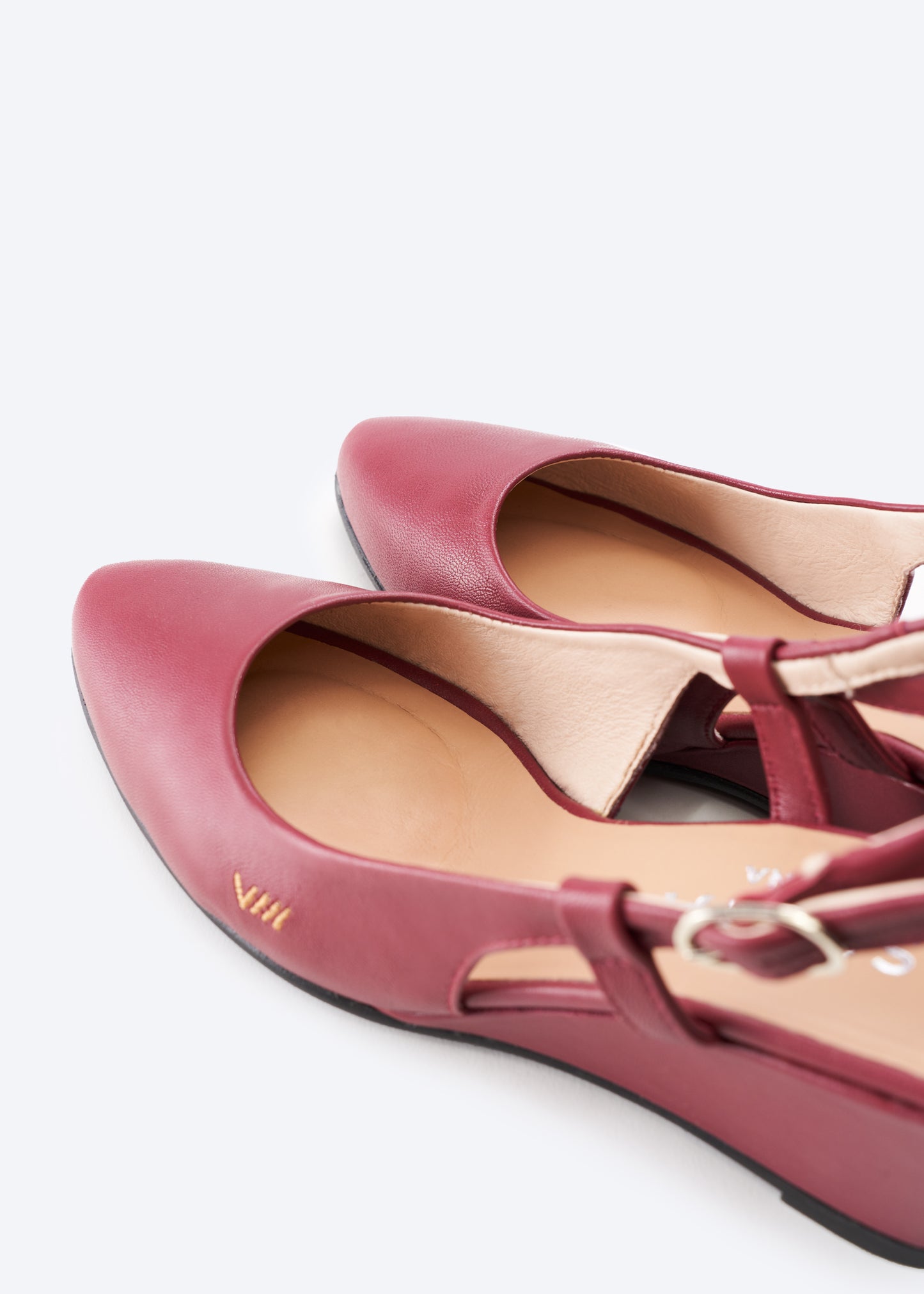 Tivoli Burgundy Leather Slingback Women Wedge Shoes Closed Toe and Cushioned Insole Details