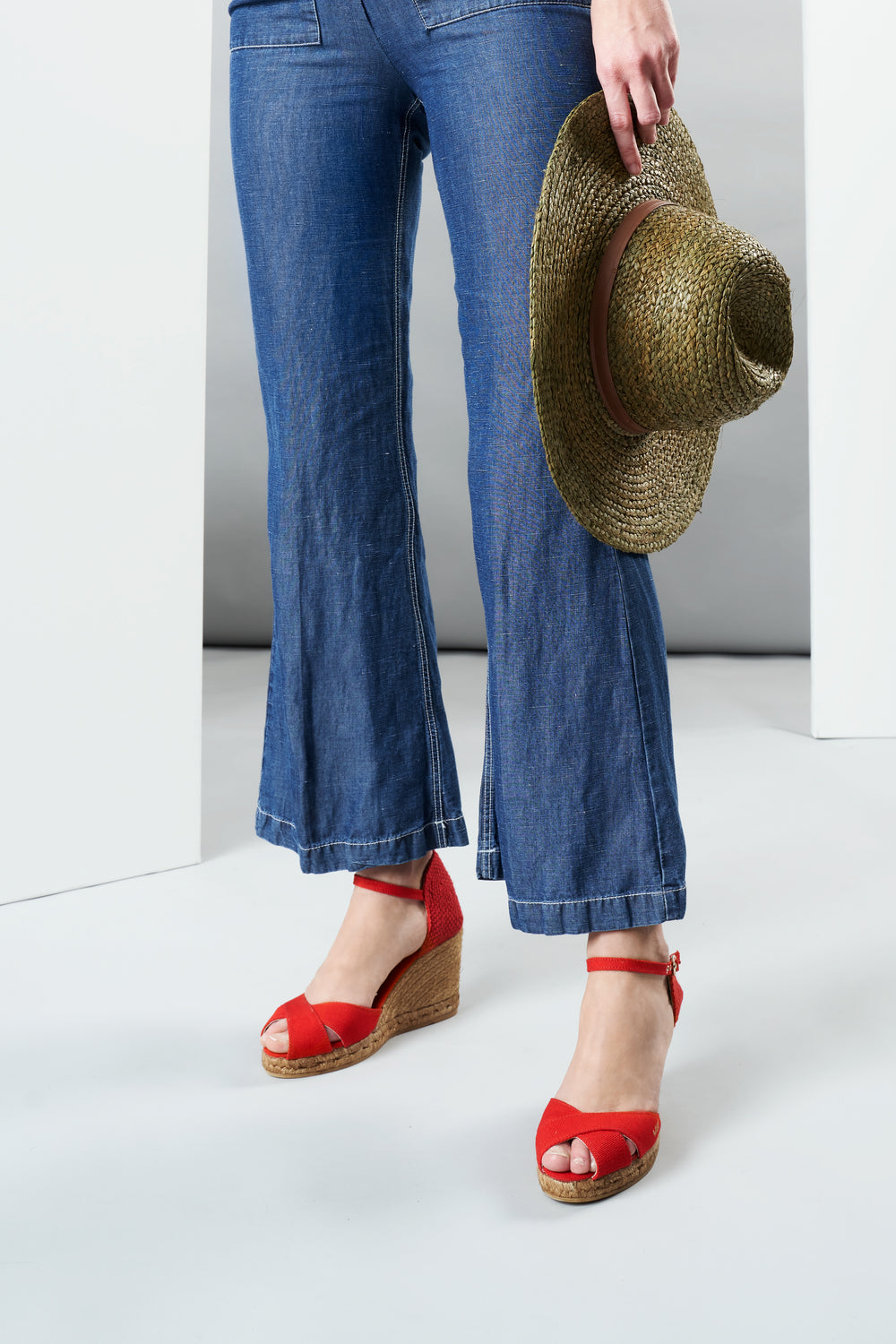 Aiguablava Limited Edition Red Canvas Ankle Strap Woman Espadrille Wedges Legs