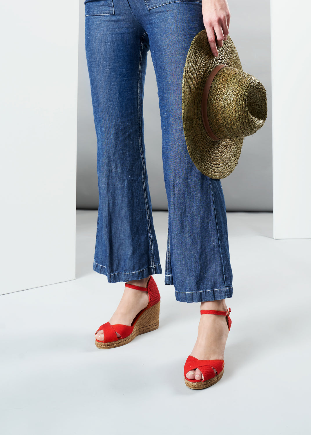 Aiguablava Limited Edition Red Canvas Ankle Strap Woman Espadrille Wedges Legs