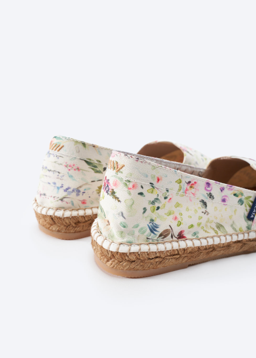 Barceloneta Limited Edition Small Flower Pattern Canvas Slip On Women Espadrille Flats Back Detail