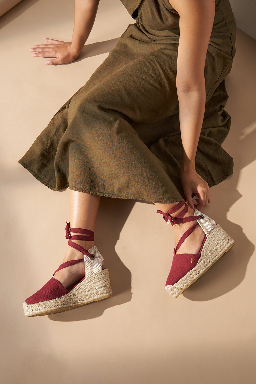 Bisbe Limited Edition Garnet Canvas Lace Up Women Espadrille Wedges Legs