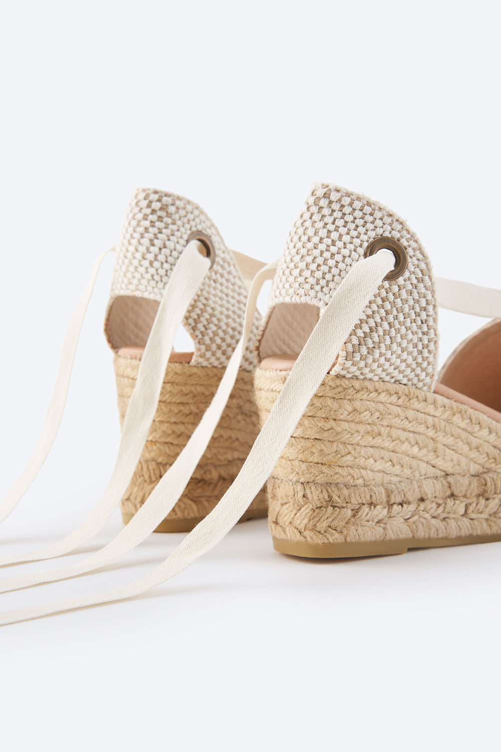Bisbe Limited Edition White Mesh Canvas Lace Up Women Espadrille Wedges Flexible Back Detail