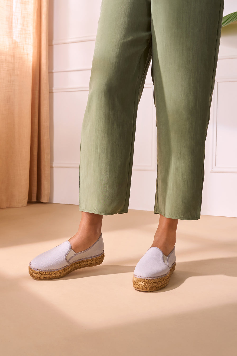 Castell Ash Grey Canvas Closed Toe Slip On Women Espadrille Flatfrom Outfit