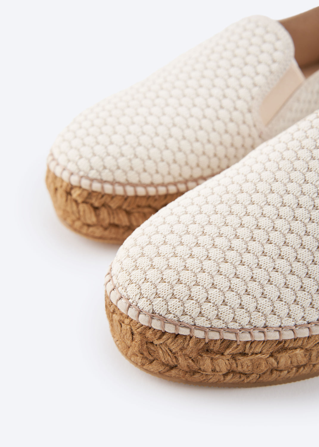 Castell Limited Edition White Mesh Canvas Slip On Women Espadrille Flats Closed Toe Detail