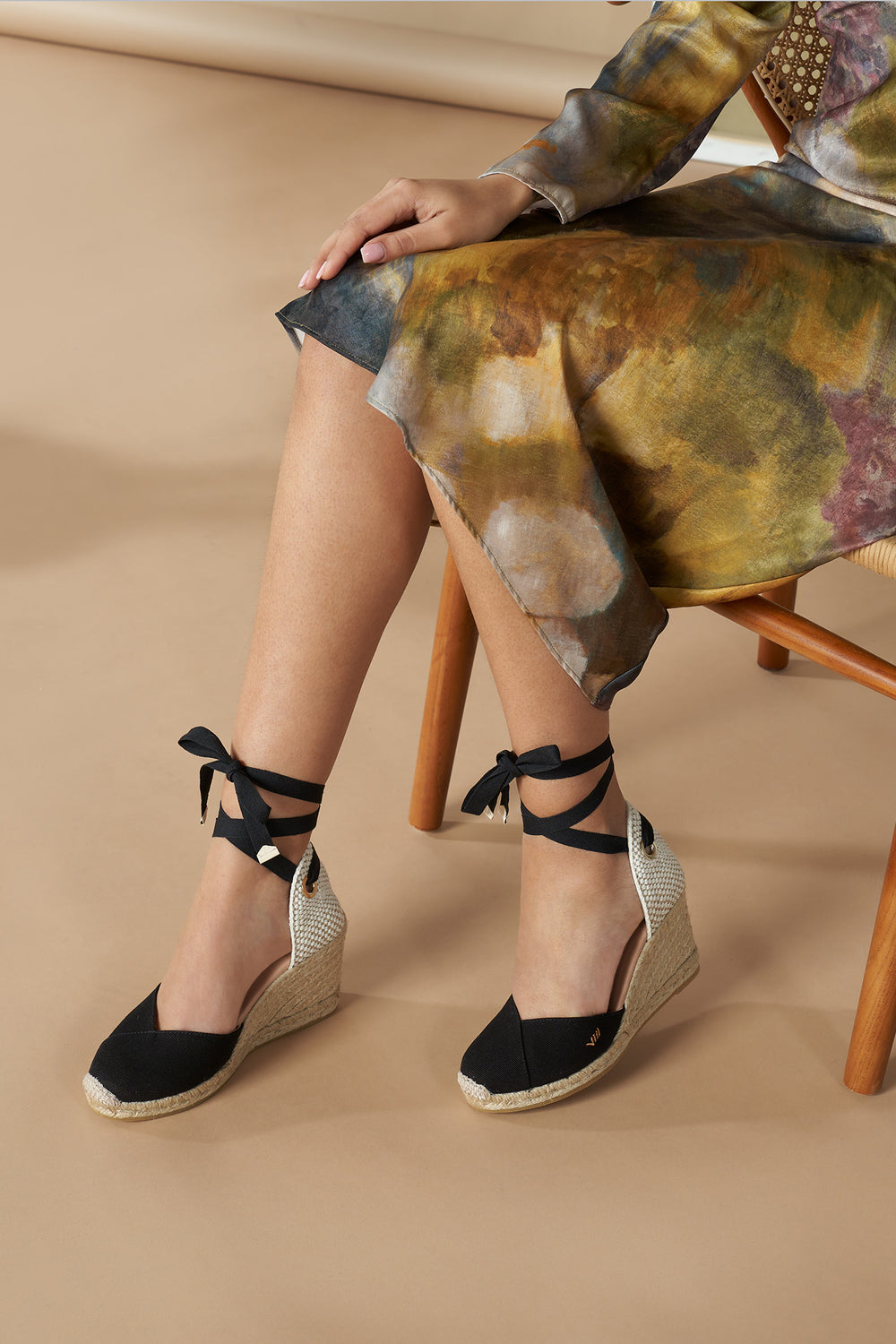 Culip Black Canvas Lace Up Women Espadrille Wedges Legs