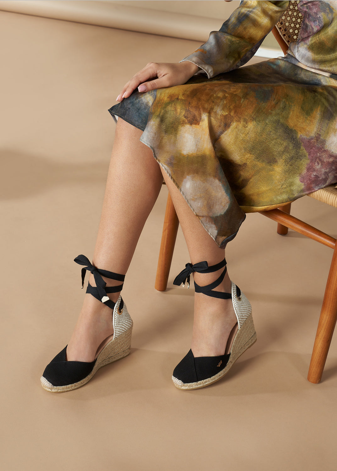 Culip Black Canvas Lace Up Women Espadrille Wedges Legs
