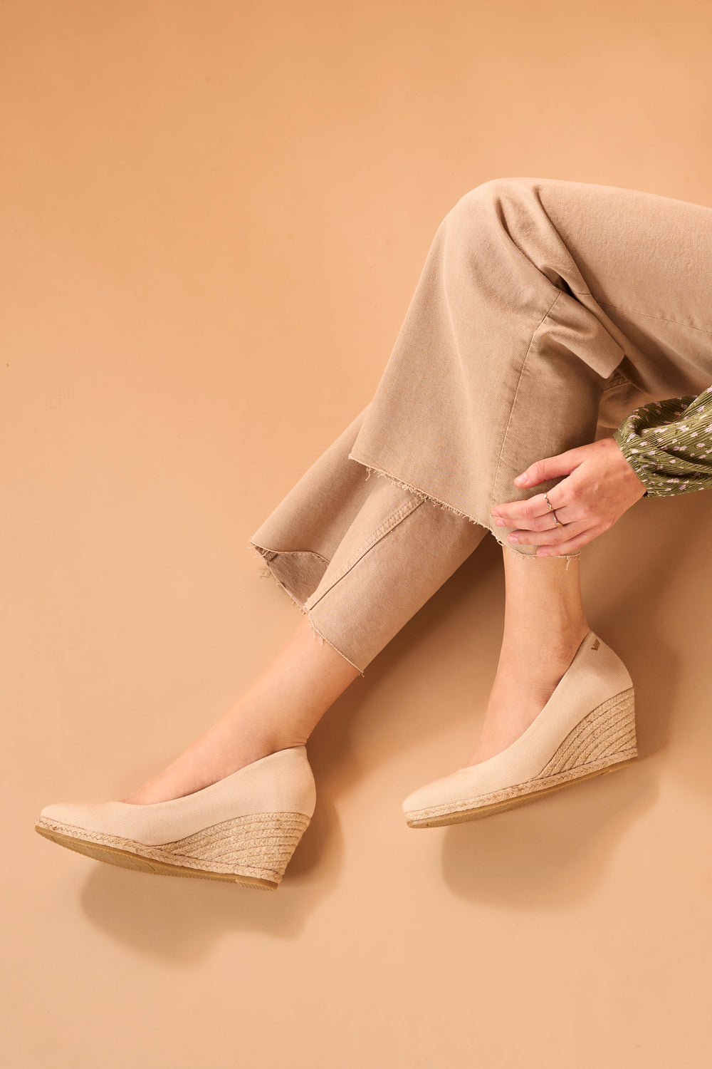 Roses U Cut Beige Canvas Slip On Women Espadrille Medium Wedges Legs