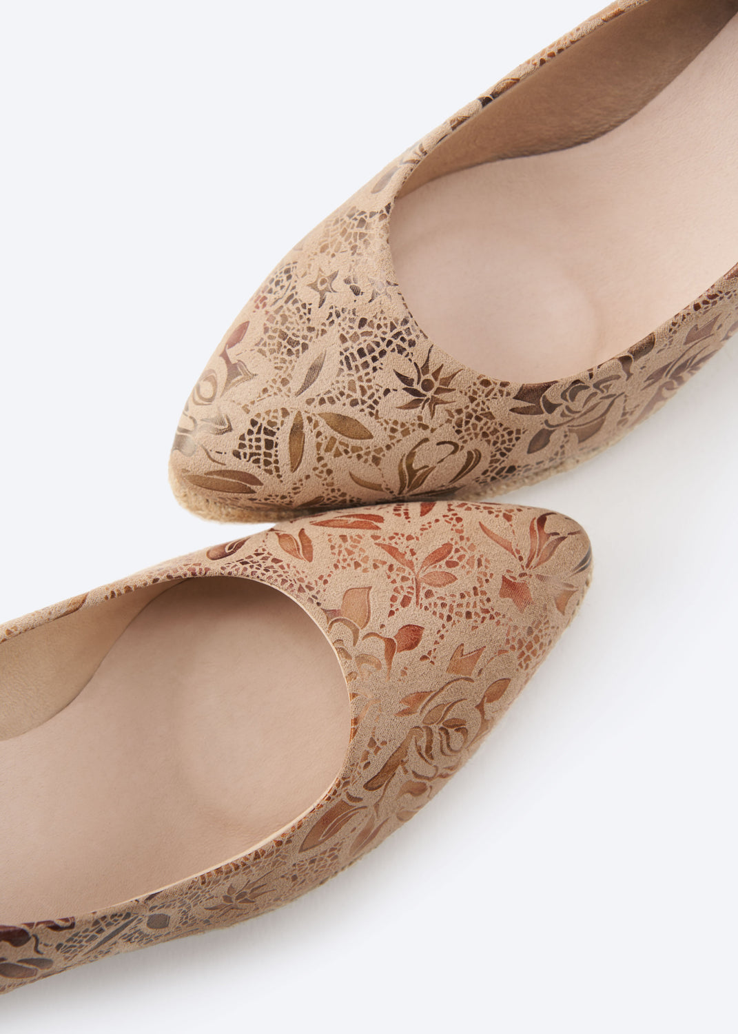 Roses U Cut Limited Edition Floral Jacquard Print Canvas Slip On Women Espadrille Medium Heel Wedges Pointed Closed Toe Detail