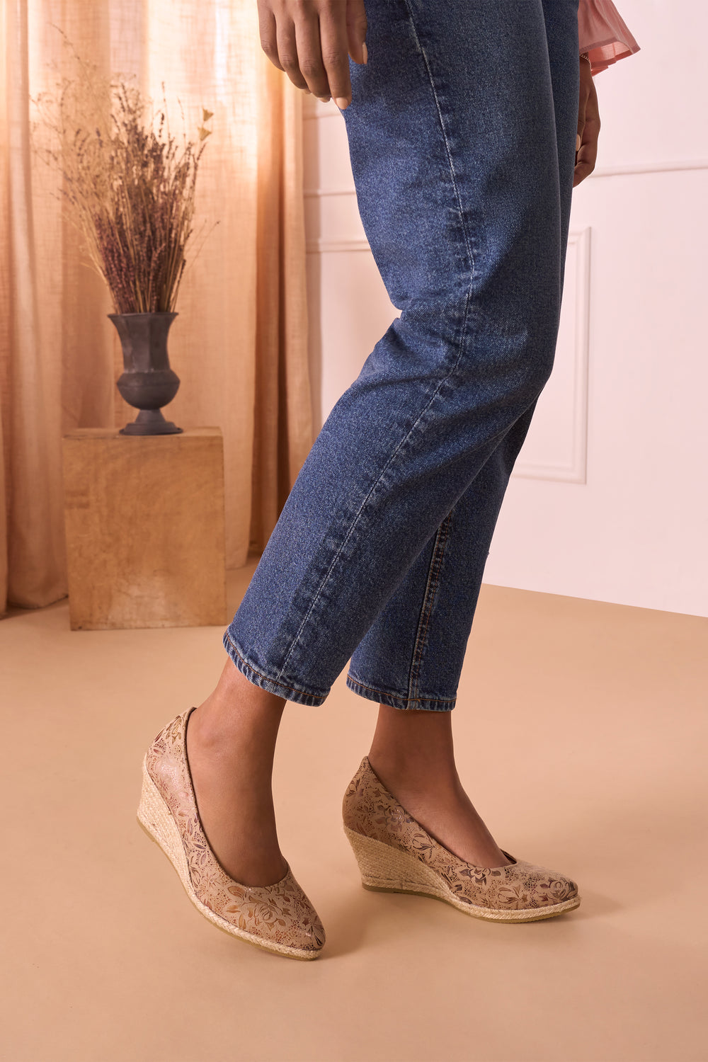 Roses U Cut Limited Edition Floral Jacquard Print Canvas Slip On Women Espadrille Medium Heel Wedges Legs