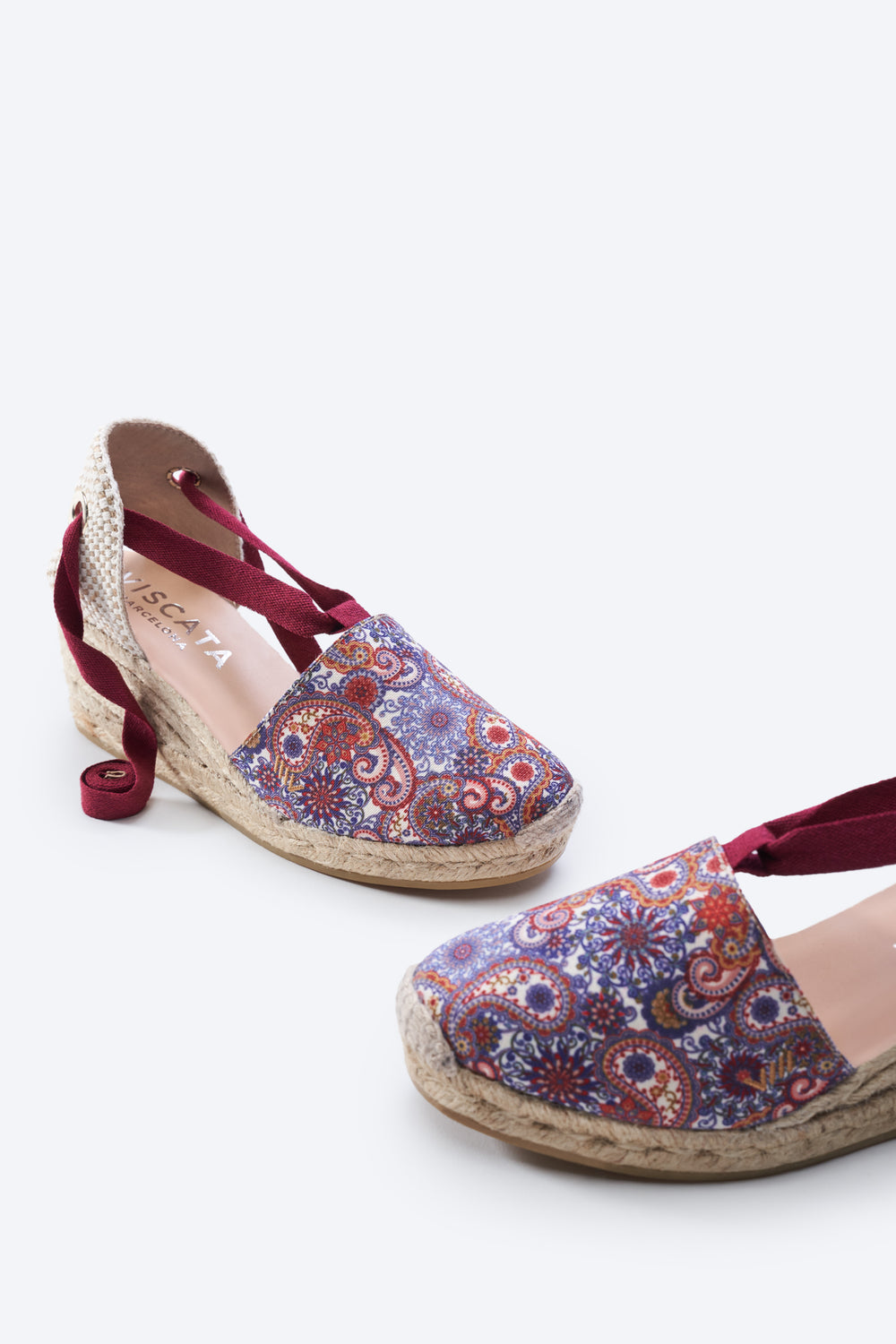 Escala Limited Edition Paisley Canvas Lace Up Women Espadrille Wedges Closed Toe Detail