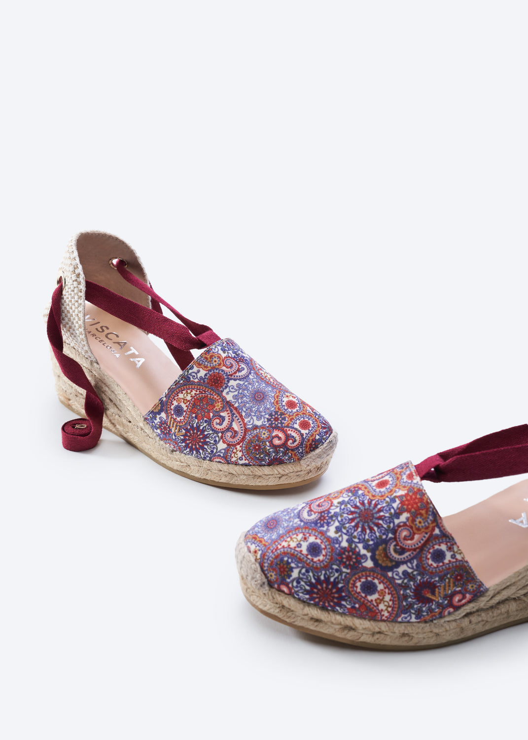 Escala Limited Edition Paisley Canvas Lace Up Women Espadrille Wedges Closed Toe Detail