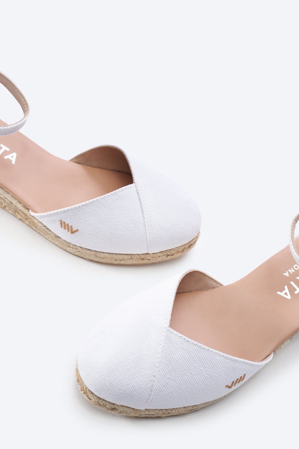 Formiga Limited Edition White Canvas Ankle Strap Women Espadrille Wedges Closed Toe Detail