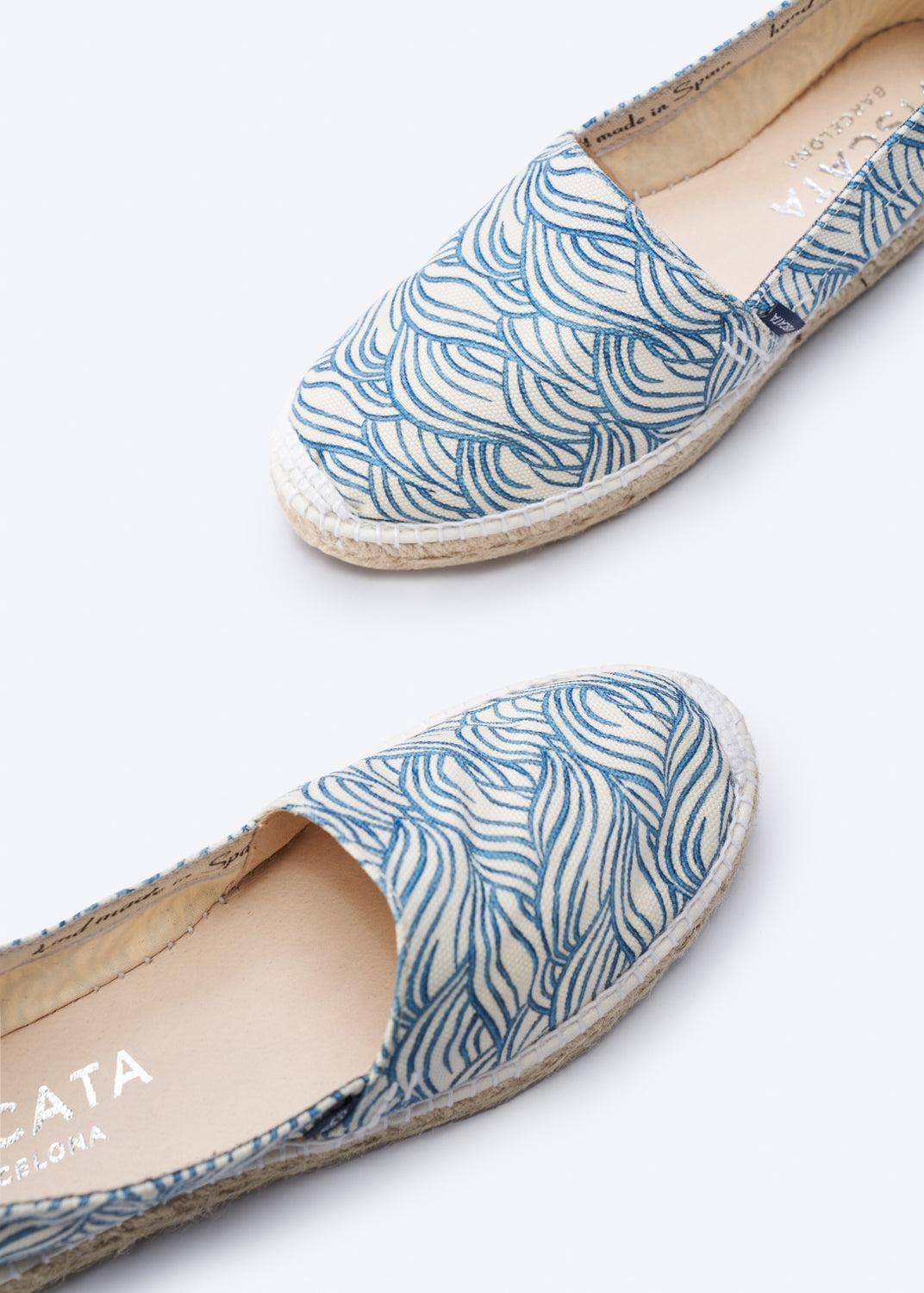 Llafranc Limited Edition Ocean Waves Canvas Slip On Women Rounded Closed Toe Espadrille Flats