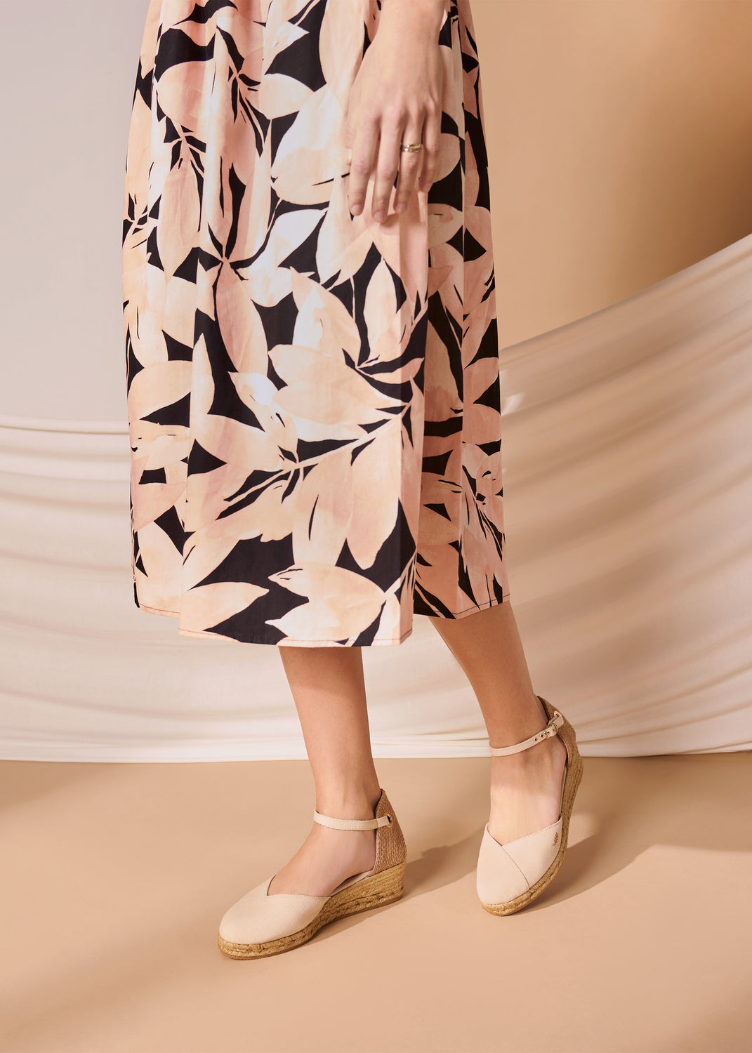 Pubol Beige Canvas Ankle Strap Women Espadrille Low Heel Wedges Legs