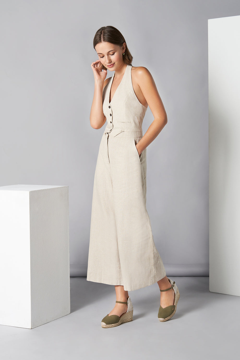 Reus Limited Edition Olive Canvas Ankle Strap Women Espadrille Wedges Outfit