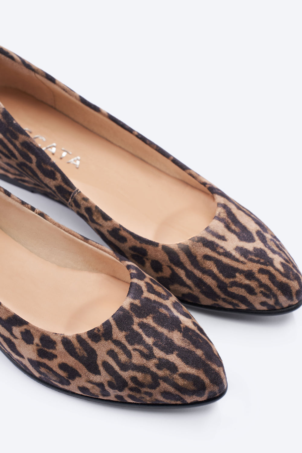 Roma Animal Print Suede Slip On Women Flats Pointed Toe Close-up