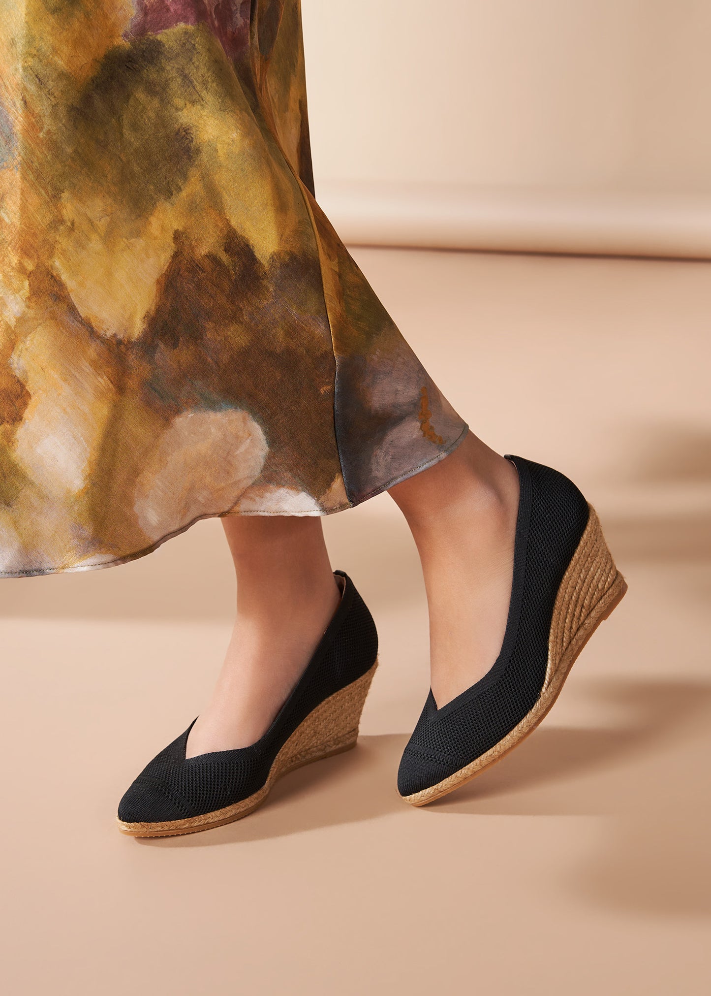Roses V Cut Black Elastic Lycra Slip On Women Espadrille Wedges Legs