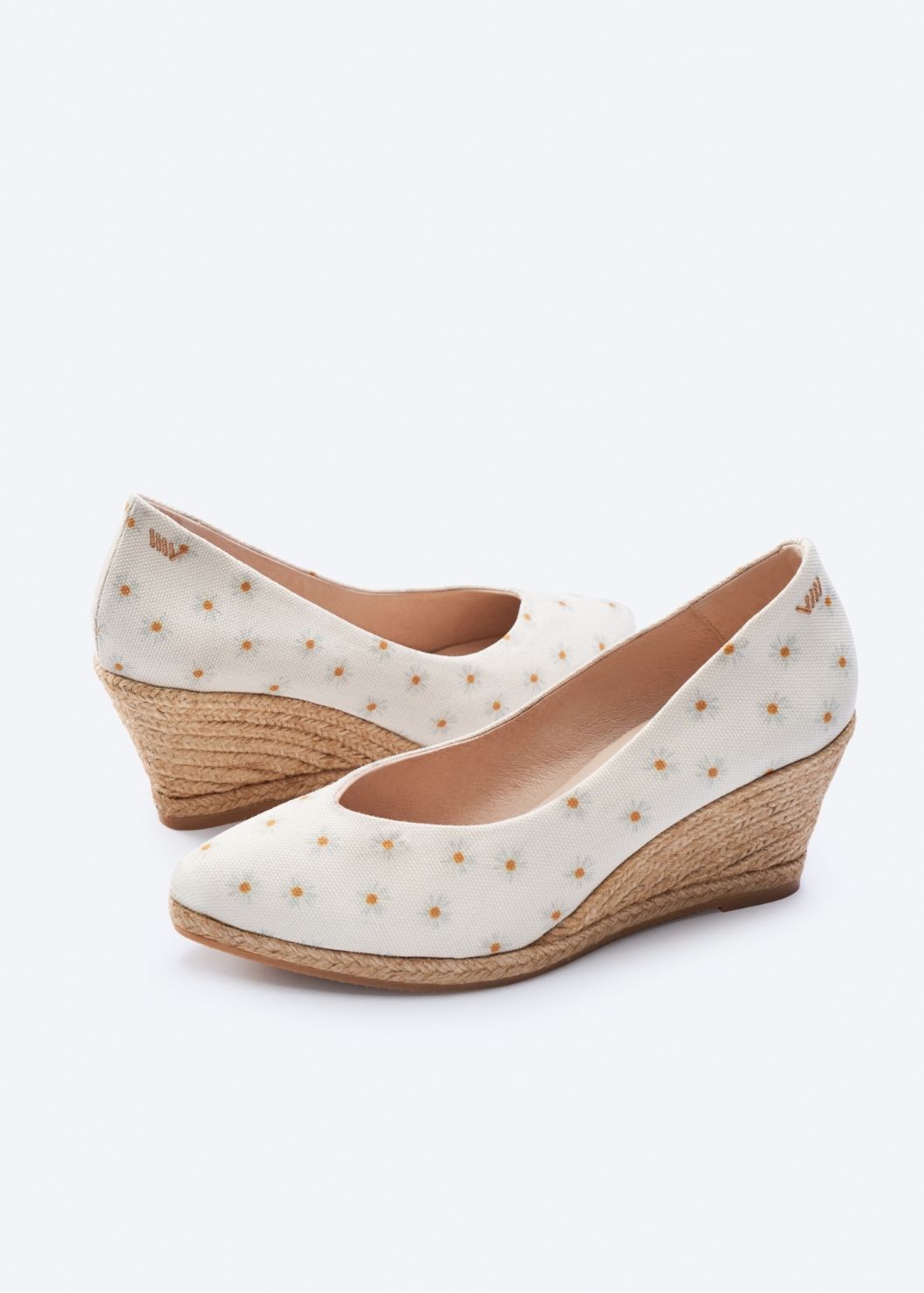 Roses V Cut Limited Edition Daisy Pattern Canvas Slip On Women Espadrille Wedges