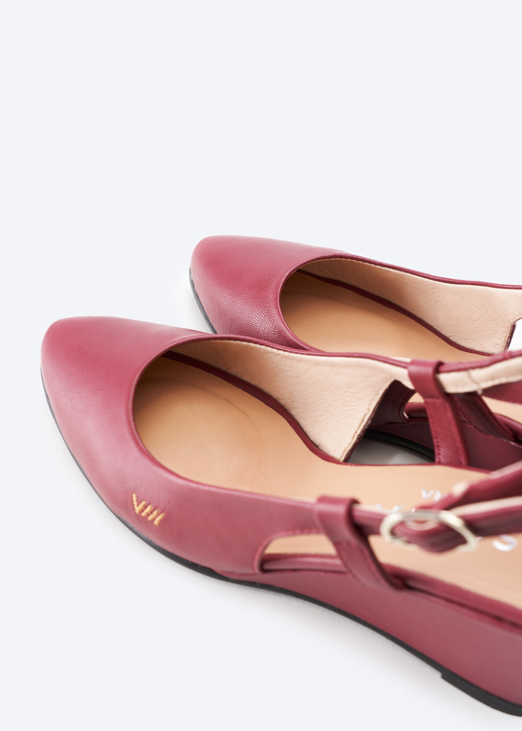 Tivoli Burgundy Leather Slingback Women Wedge Shoes Closed Toe and Cushioned Insole Details