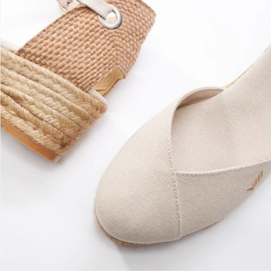 Pubol canvas beige Limited Edition closed rounded toe Espadrille