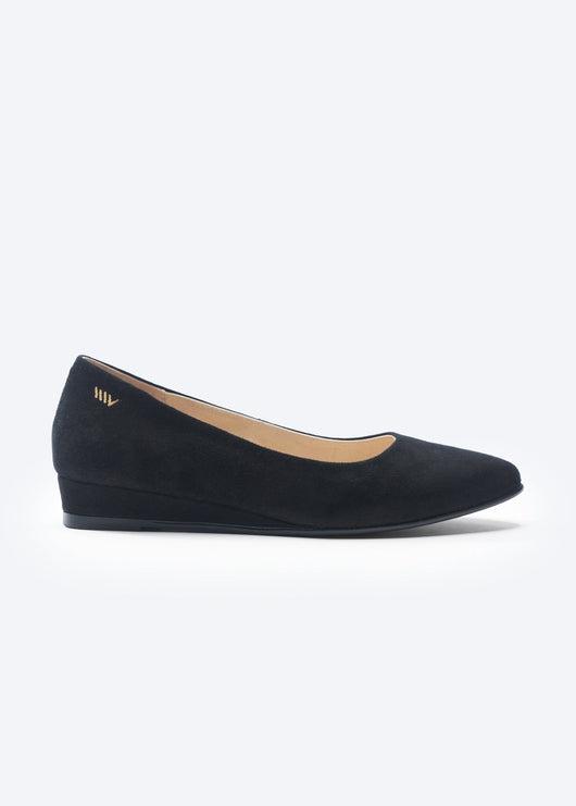 Roma Suede Flats