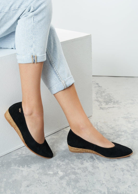 Womens flat suede shoes Clearance